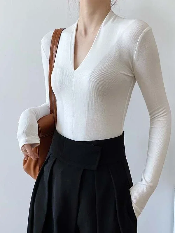 V-neck Slim Shirts Long Sleeve - Beauty & Makeup Katia Di Paola recensie en prijs